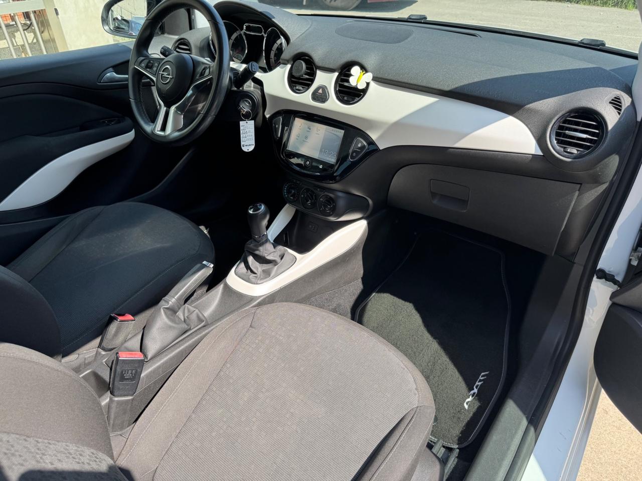 Opel Adam 1.2 70 CV Glam