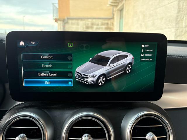 MERCEDES-BENZ GLC 300 de 4Matic Plug-in hybrid Coupé Premium TETTO.