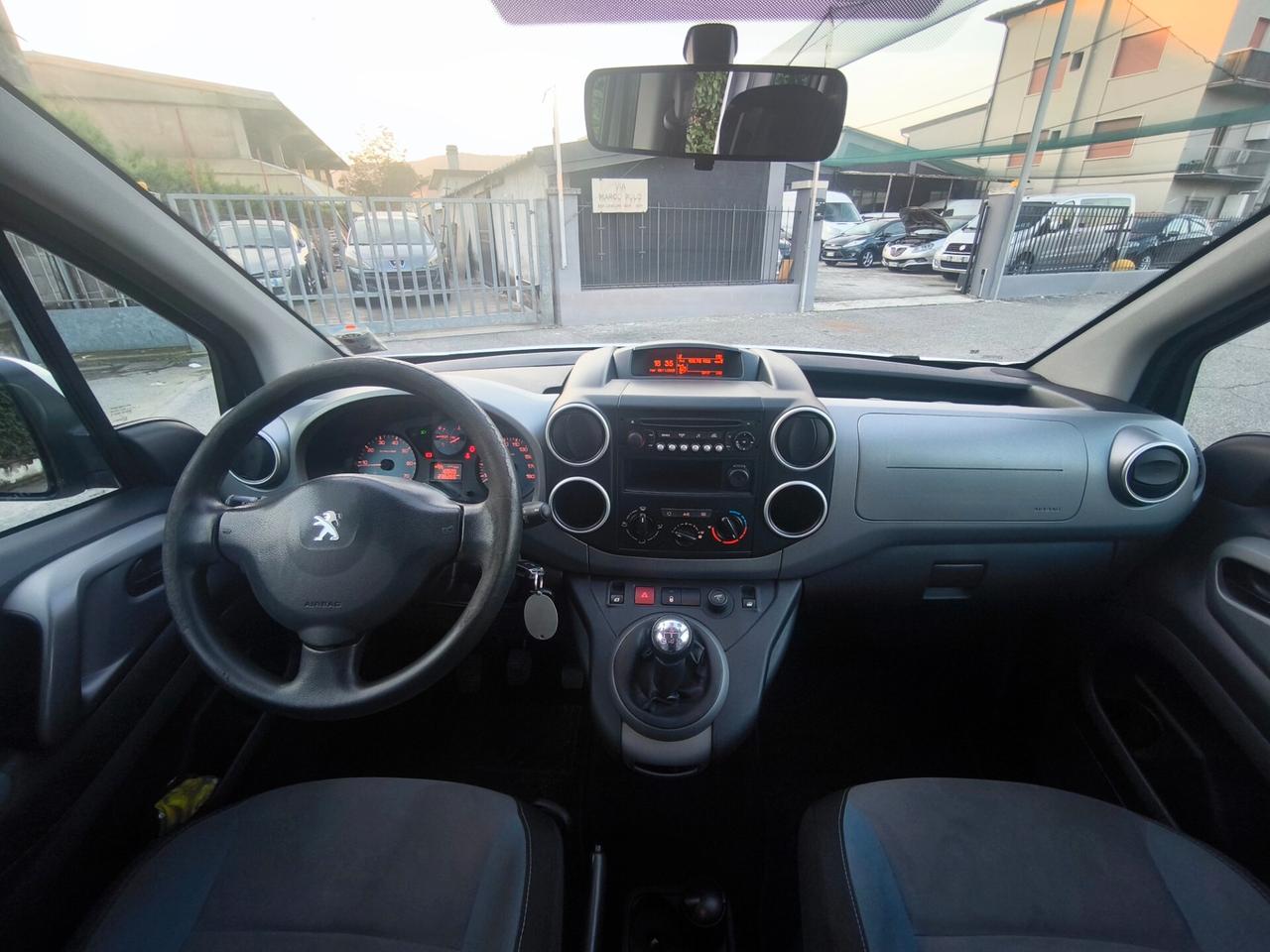 PEUGEOT PARTNER TEPEE 1,6 HDI – OK NEOPATENTATI