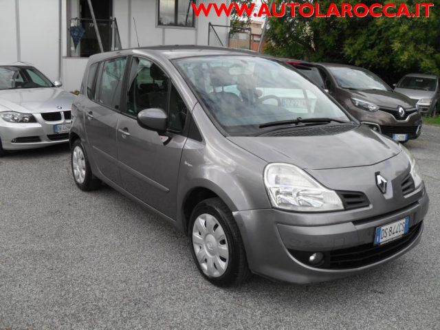 RENAULT Grand Modus 1.5 dCi 85CV X NEOPATENTATI