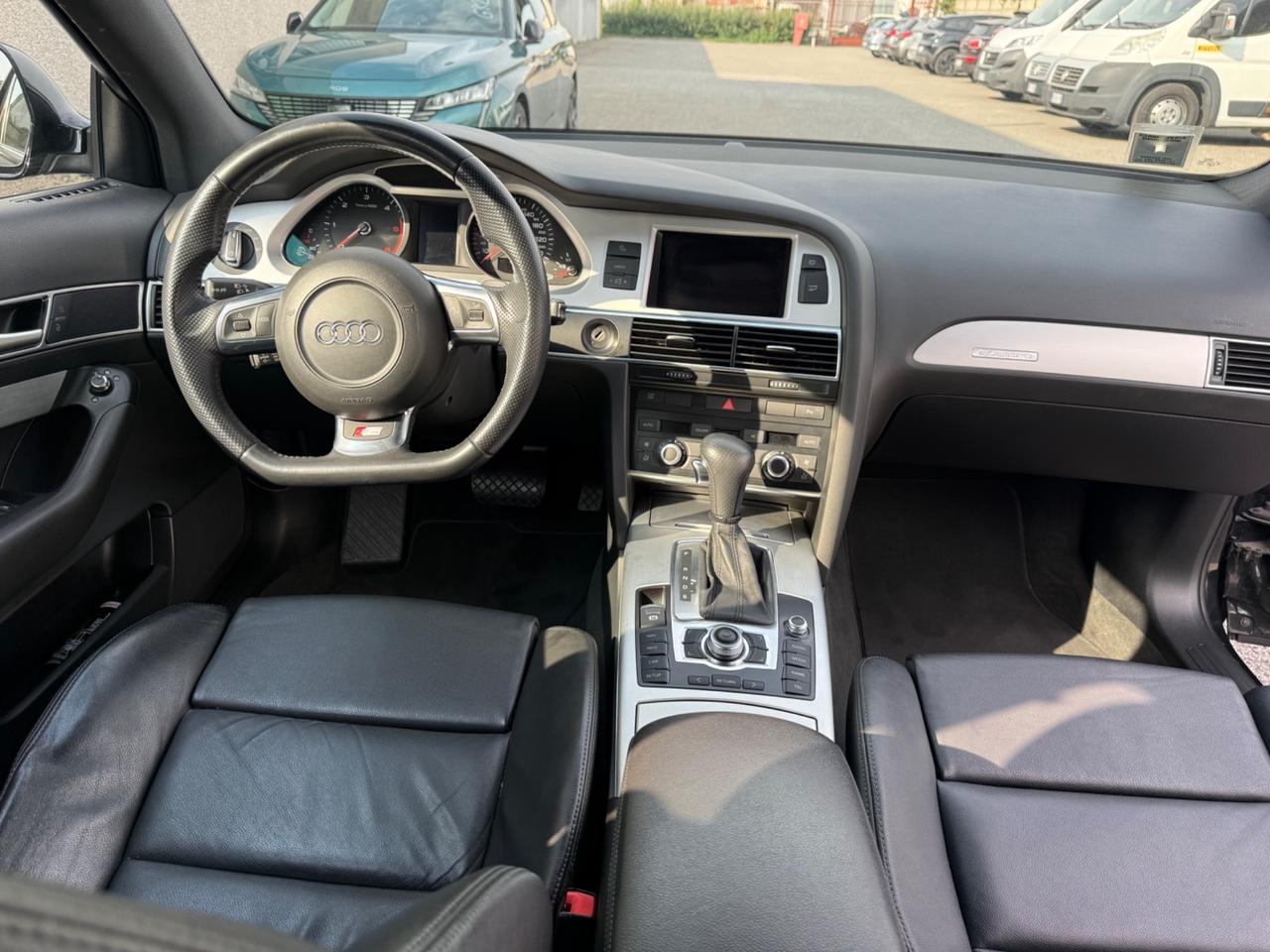 Audi A6 Avant 3.0 V6 TDI 240 CV F.AP quattro Limited Edition
