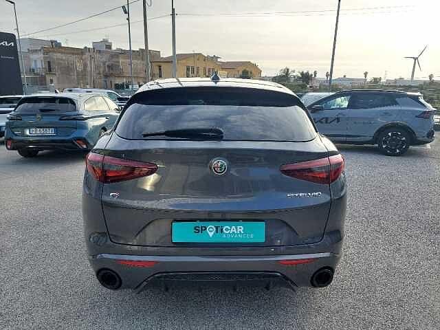 Alfa Romeo Stelvio 2.2 Turbodiesel 210 CV AT8 Q4 Veloce