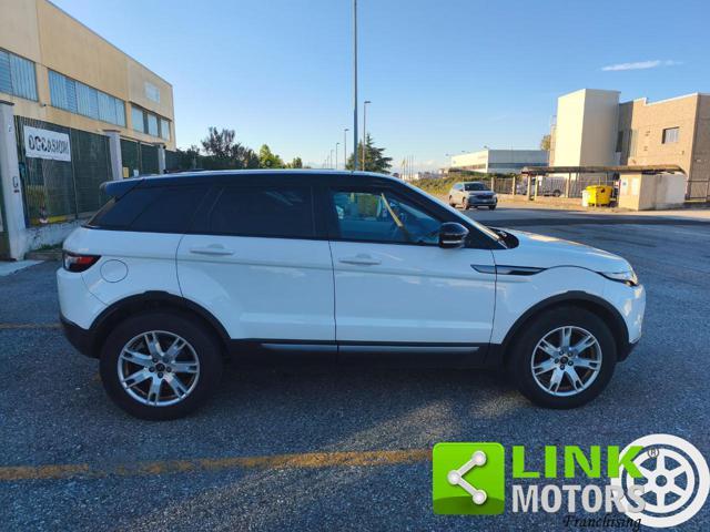 LAND ROVER Range Rover Evoque 2.2 TD4 5p. Pure