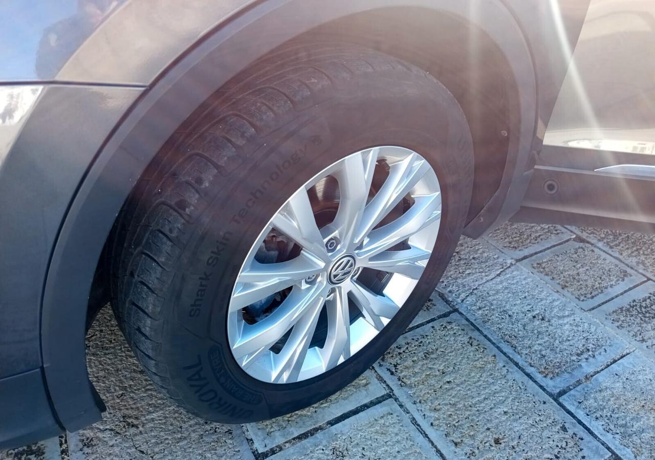 Volkswagen Tiguan 1.6 TDI SCR Sport BlueMotion Technology