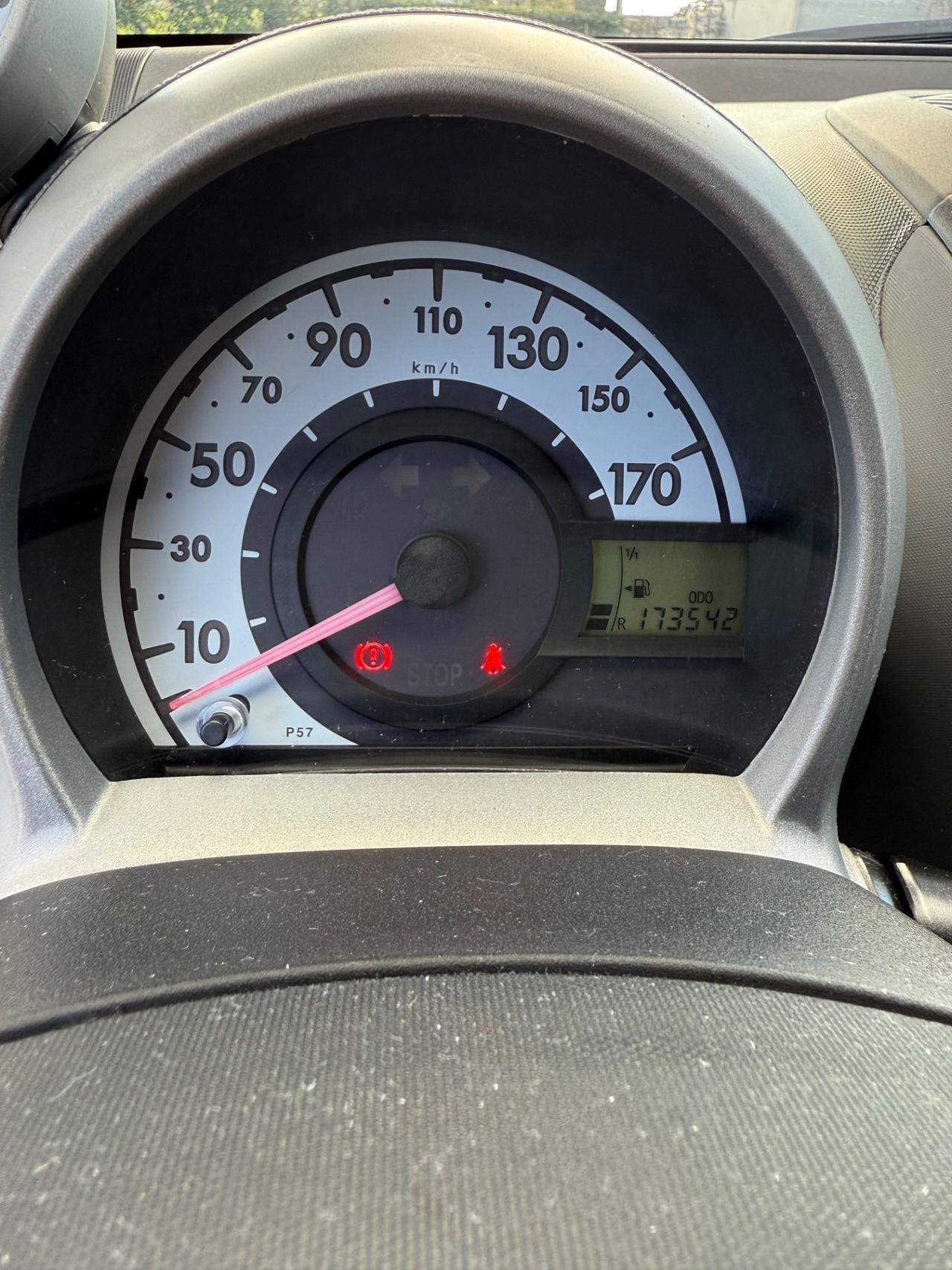 Peugeot 107 1.0 68CV 5p. Plaisir