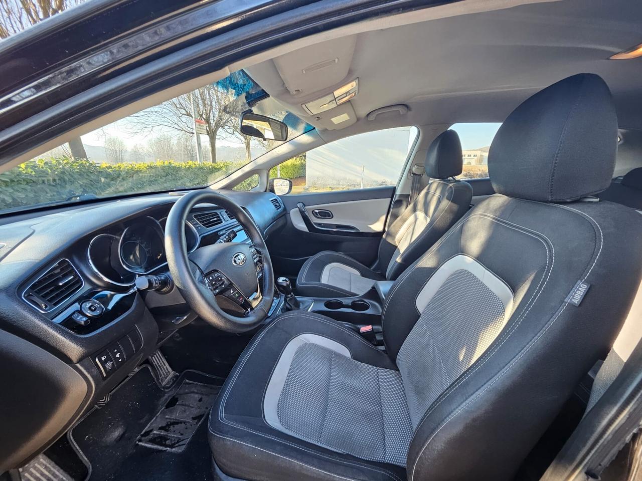 Kia Ceed cee'd 1.4 CVVT 5 porte Class