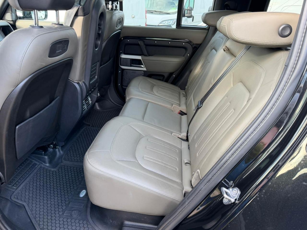 Land Rover Defender 110 2.0 SD4 240CV AWD Auto 2020 100000KM HSE FULL OPTIONAL!