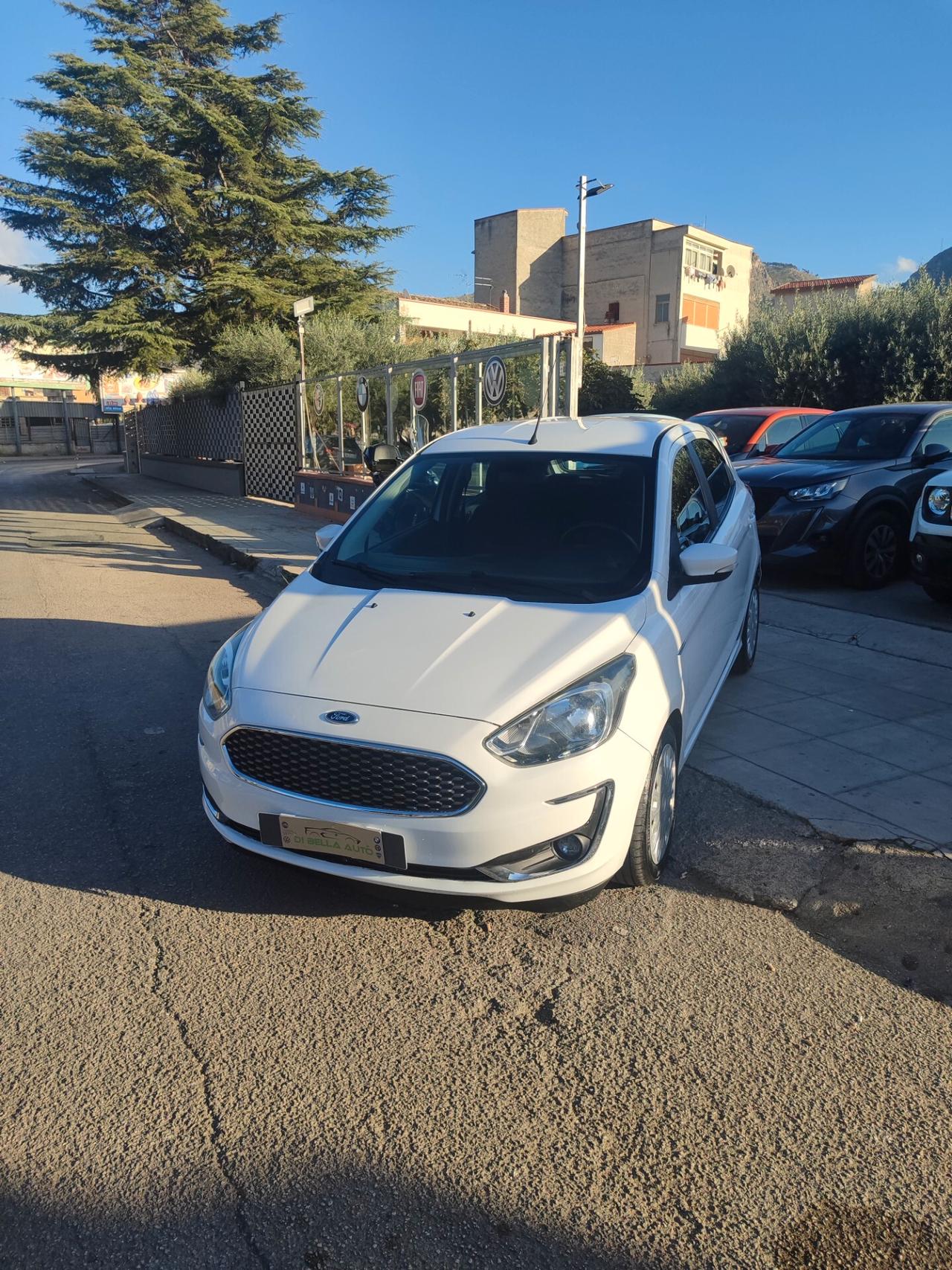 Ford Ka 1.2 Ti-VCT 85CV Black & White - White