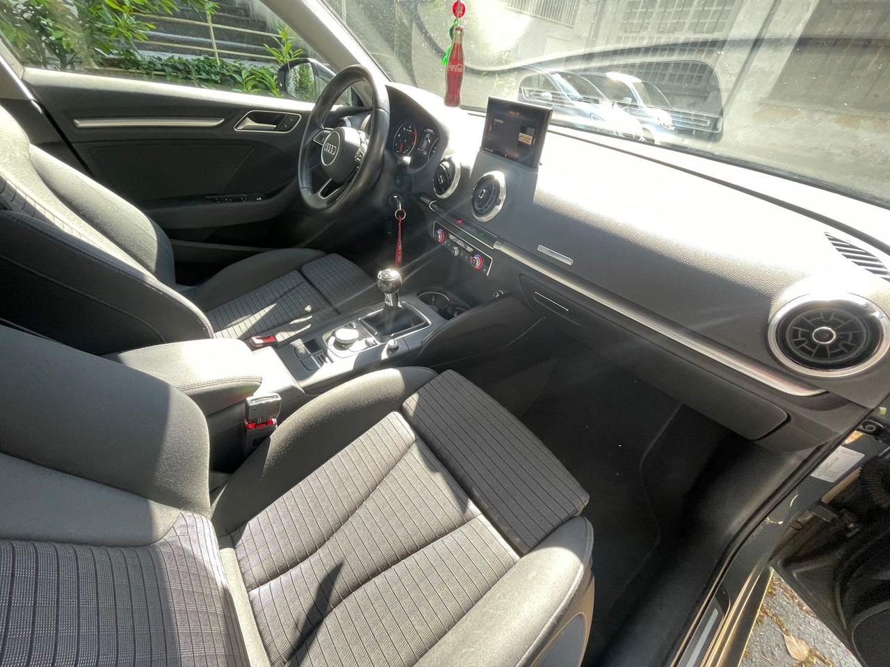 Audi A3 Sportback 1.6 30 TDI Sport #5467