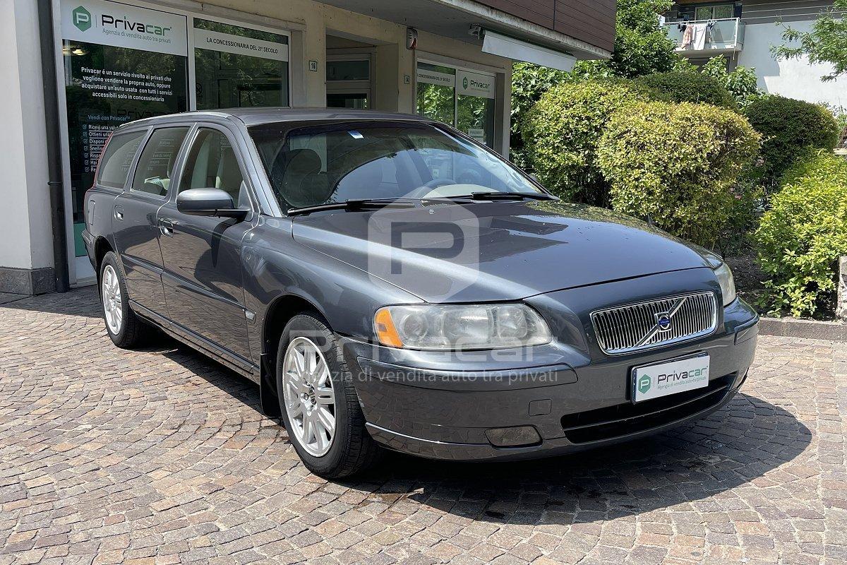 VOLVO V70 2.4i 20V cat Bi-Fuel Metano Momentum