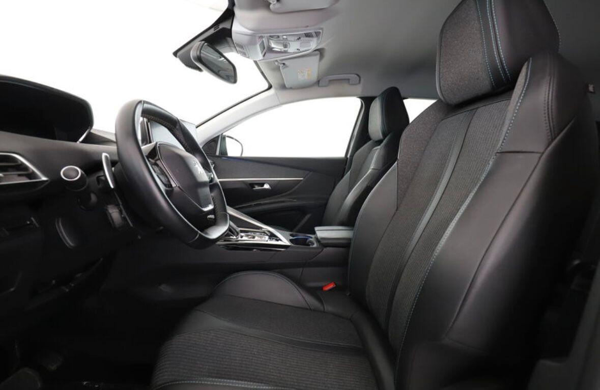 *IN ARRIVO*Peugeot 3008 BlueHDi 130 S&S EAT8 Allure Pack Pelle/Led