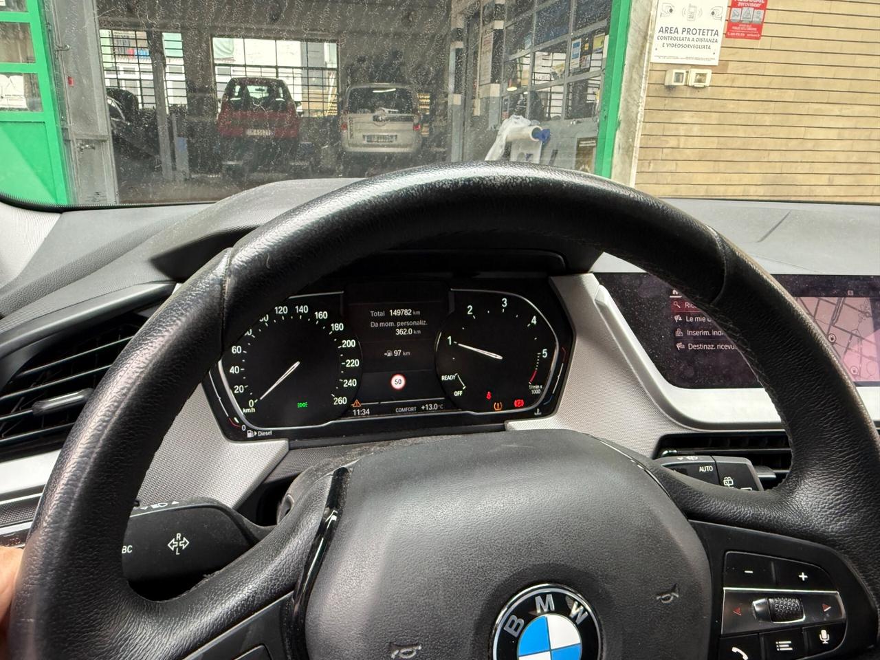 Bmw 116 116d 5p. Business Advantage