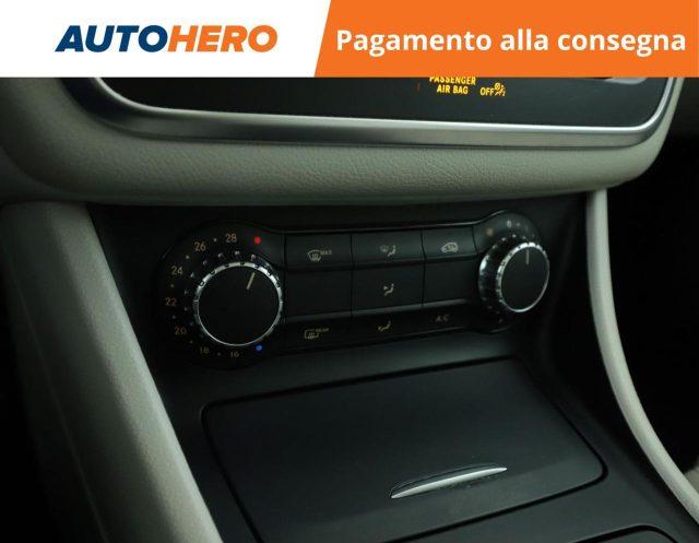 MERCEDES-BENZ GLA 200 d Automatic Sport