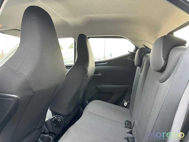 Toyota Aygo 1.0 x-fun 72 CV