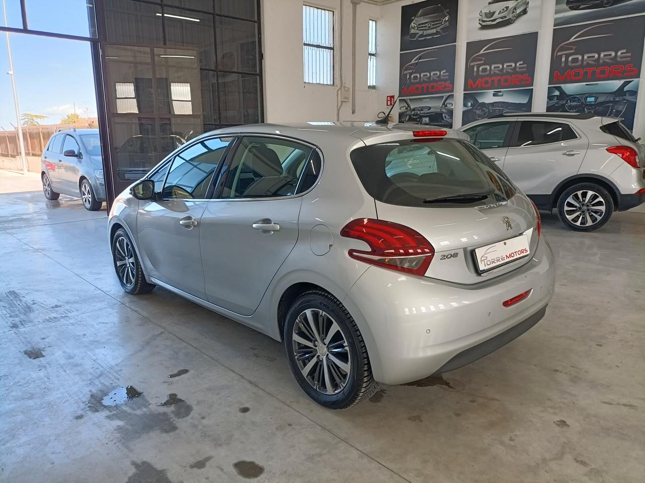 Peugeot 208 1.6 BlueHDi 75 5 porte Allure - 12/2016