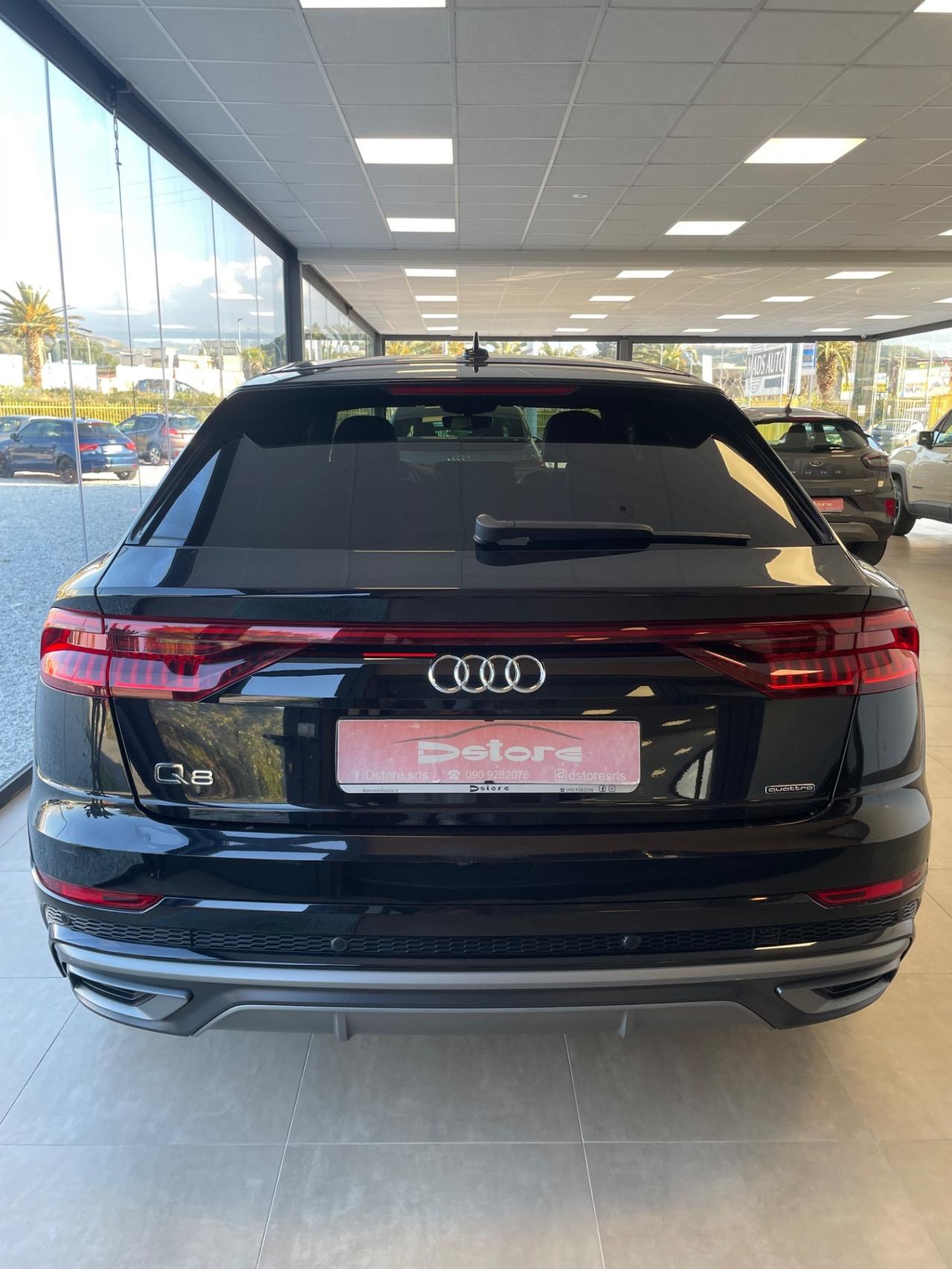 Audi Q8 55 TFSI quattro tiptronic Sport