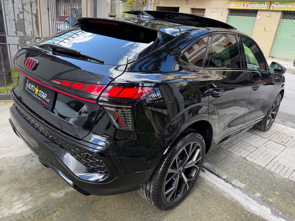 New Audi Q3 Sportback 35TDI S-line Identity Black 150CV