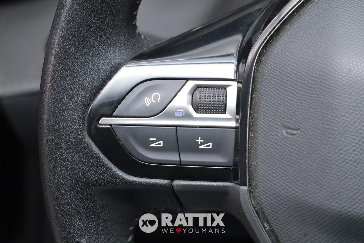 Peugeot e-208 motore elettrico 100kW Allure Pack