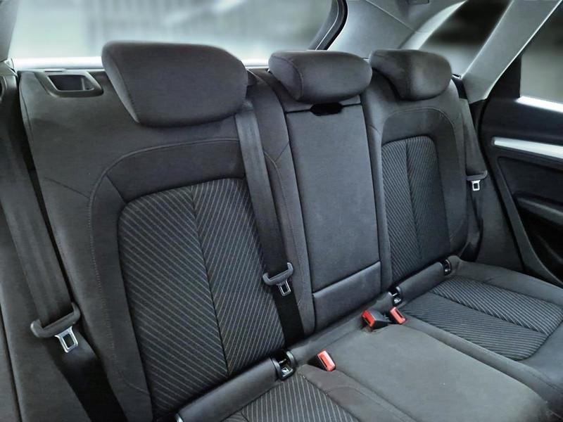 AUDI Q5 35 TDI Business quattro S tronic