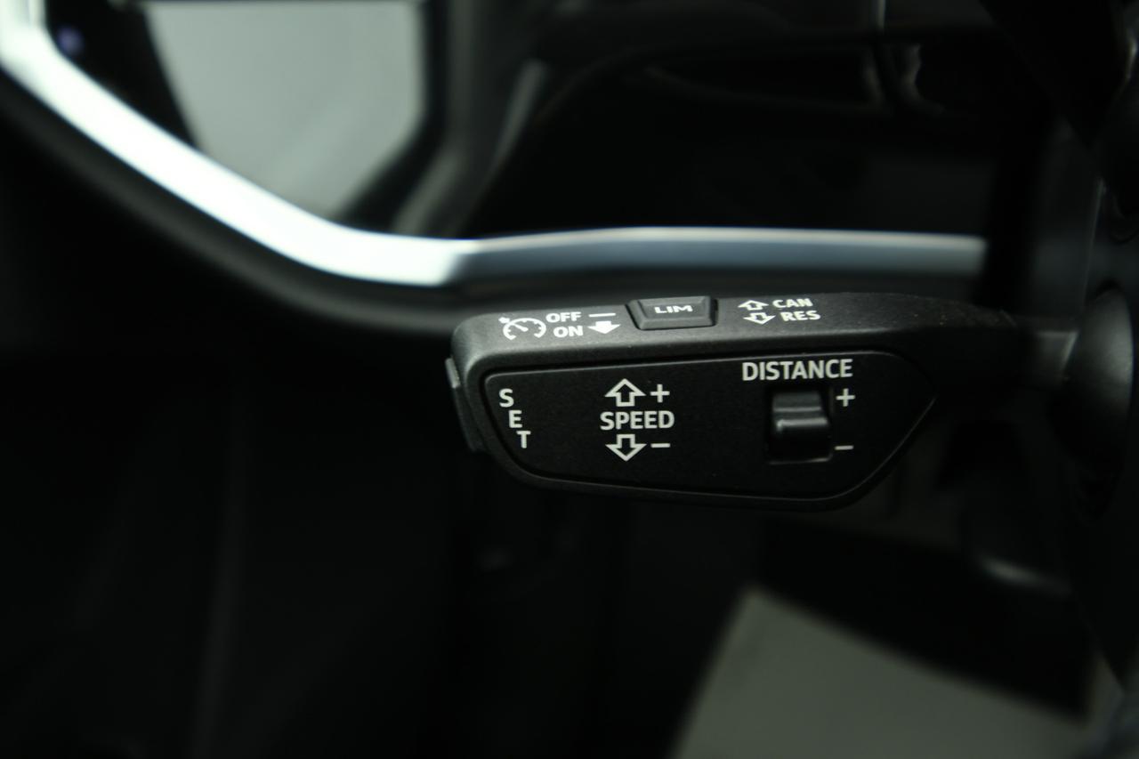 AUDI Q3 Sportback 35 2.0 tdi S line edition ACC+CAMERA+APP CONNECT