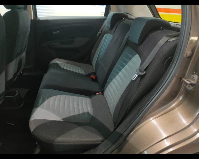 FIAT Grande Punto 5p 1.3 mjt 16v Active c/clima 75cv