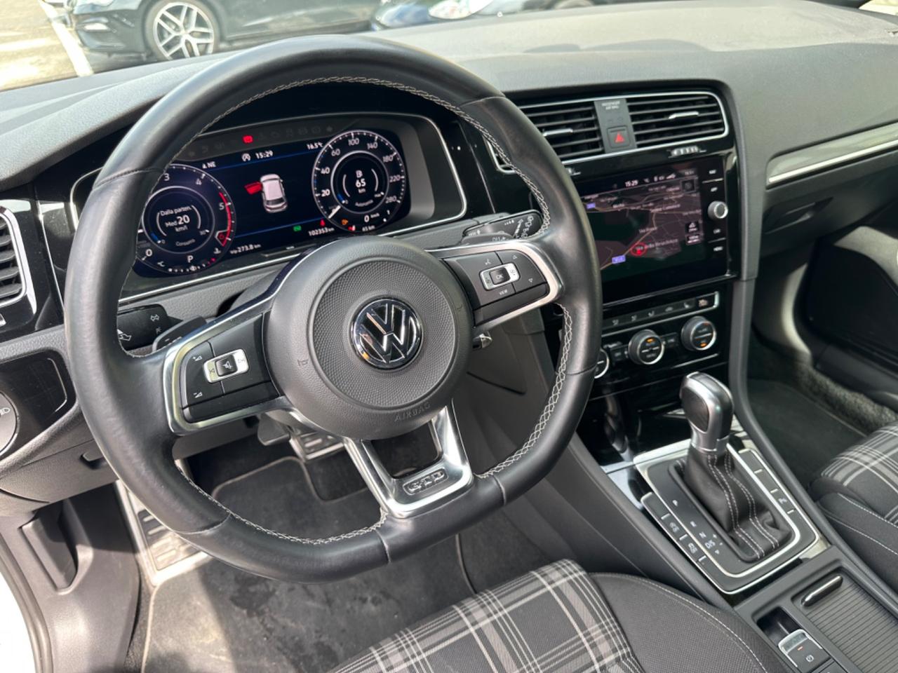 Volkswagen Golf GTD 2.0 TDI DSG 3p. LED/VIRTUAL/TAGLIANDI VW