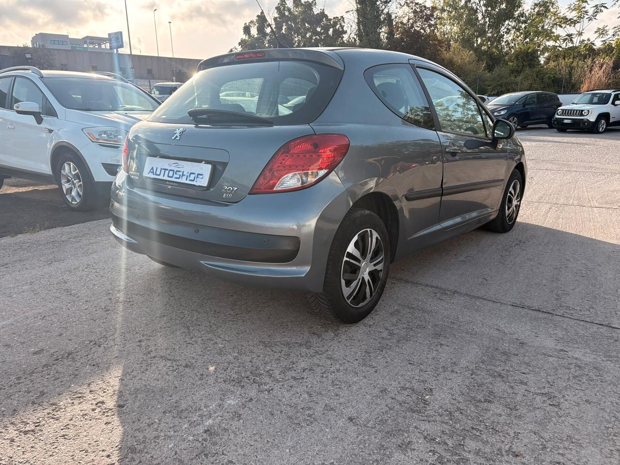 Peugeot 207 1.4 8V 75CV 3p. X Line ECO GPL