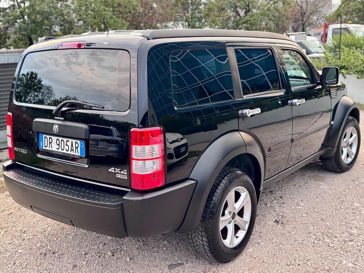 Dodge Nitro 2.8 CRD SXT 4X4 177cv Auto - 2008
