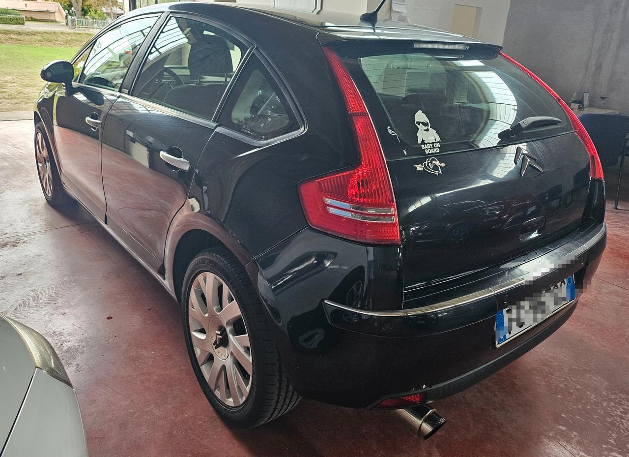 Citroen C4 1.6 HDi 110 Exclusive cambio automatico