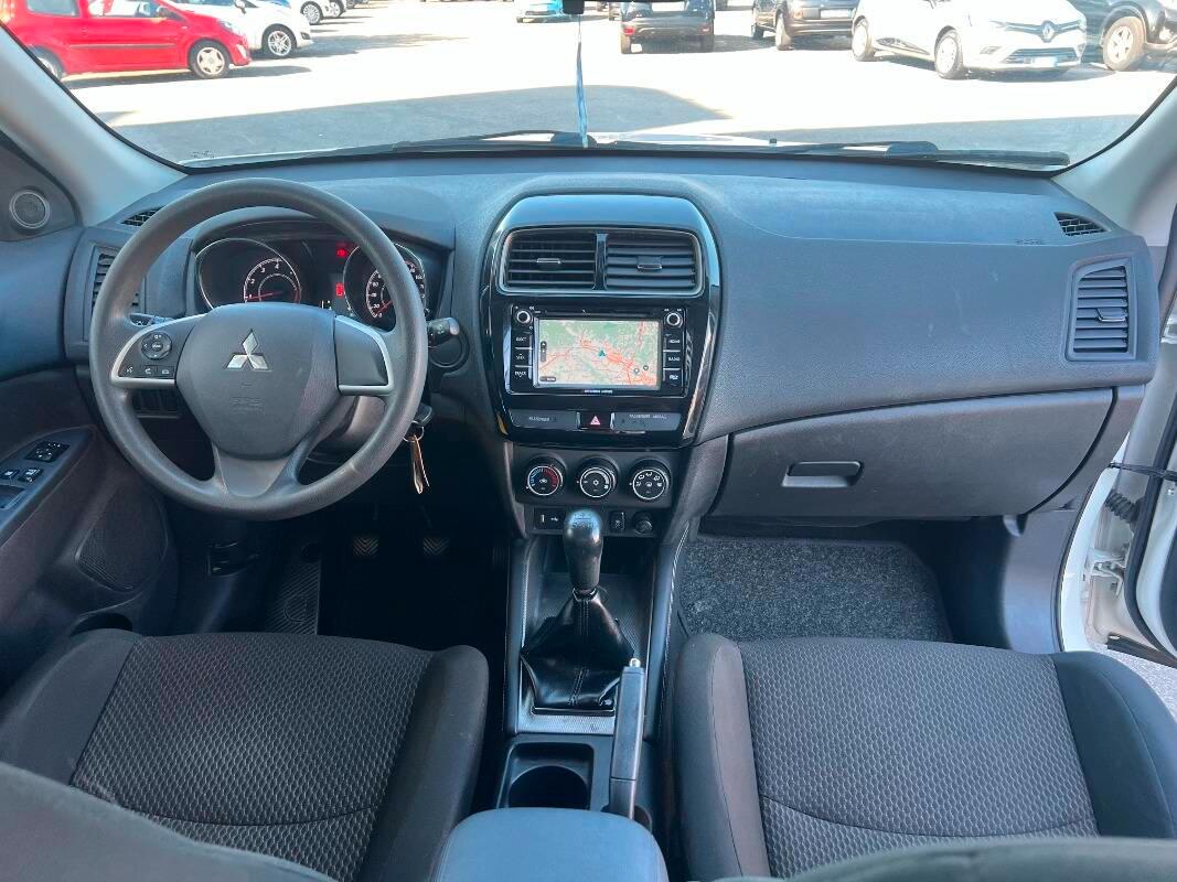 Mitsubishi ASX ASX 1.6 Invite navi 2wd GPL