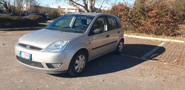 Ford Fiesta 1.4 16V 5p. Ghia