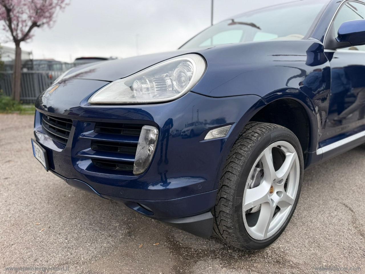 PORSCHE Cayenne 3.6