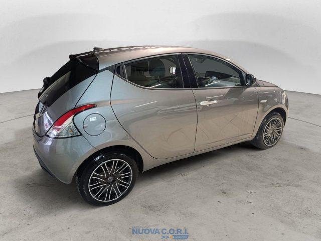 LANCIA Ypsilon 1.0 FireFly 5 porte S&S Hybryd Gold