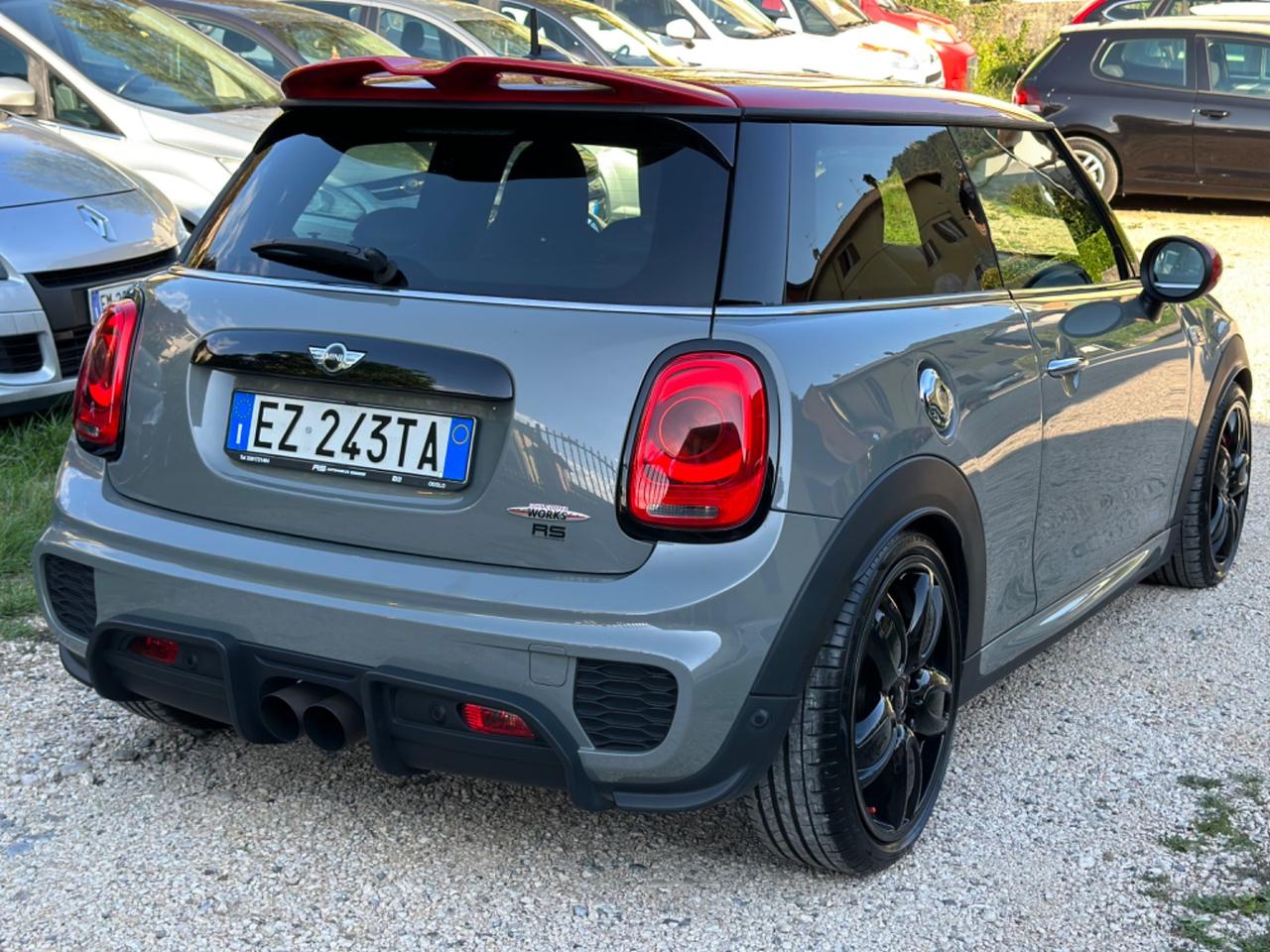 Mini COOPER JCW 233CV FULLOPT KMCERT UNICOPR