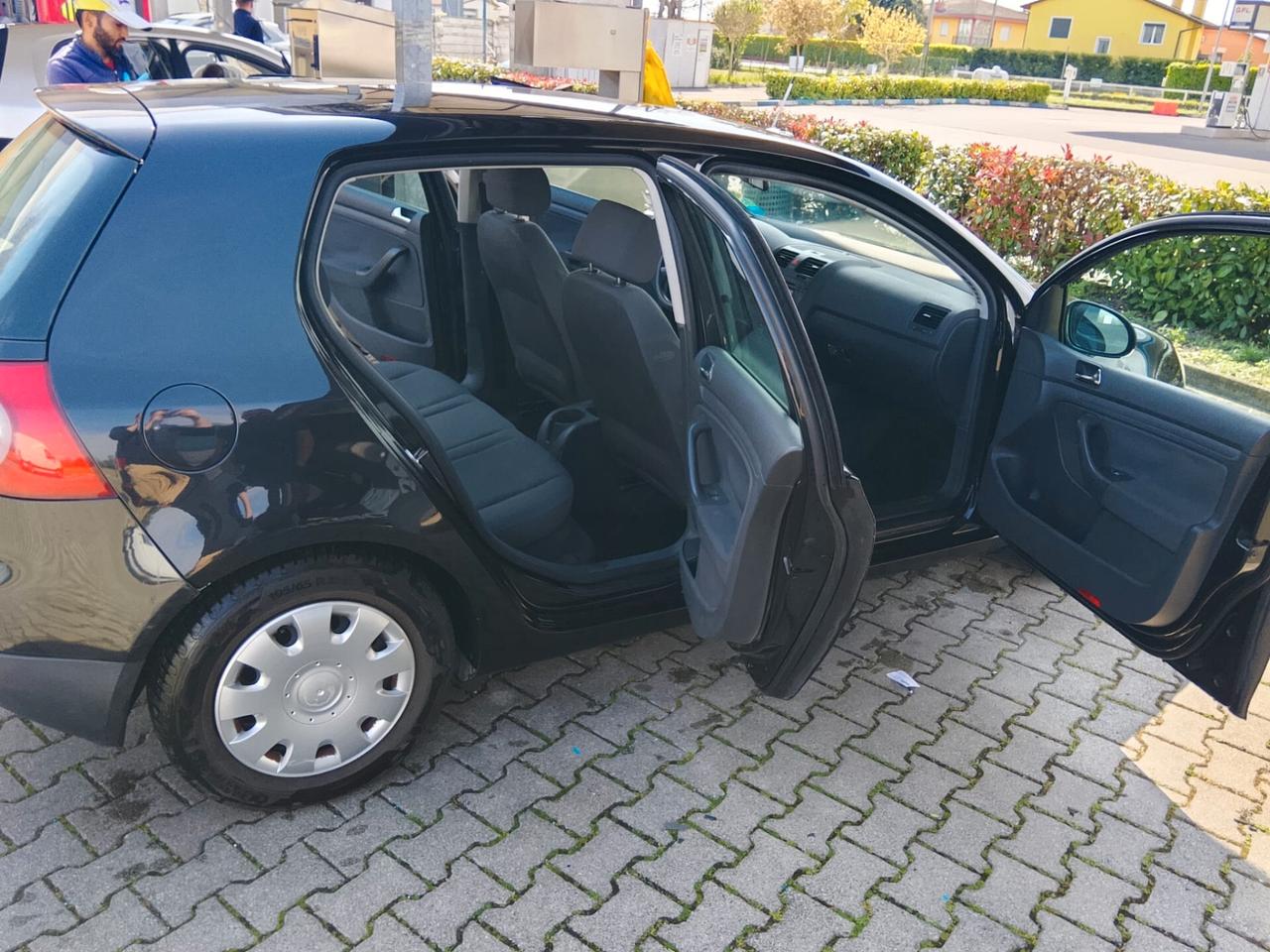 Volkswagen Golf 1.9 TDI 5p. Comfortline
