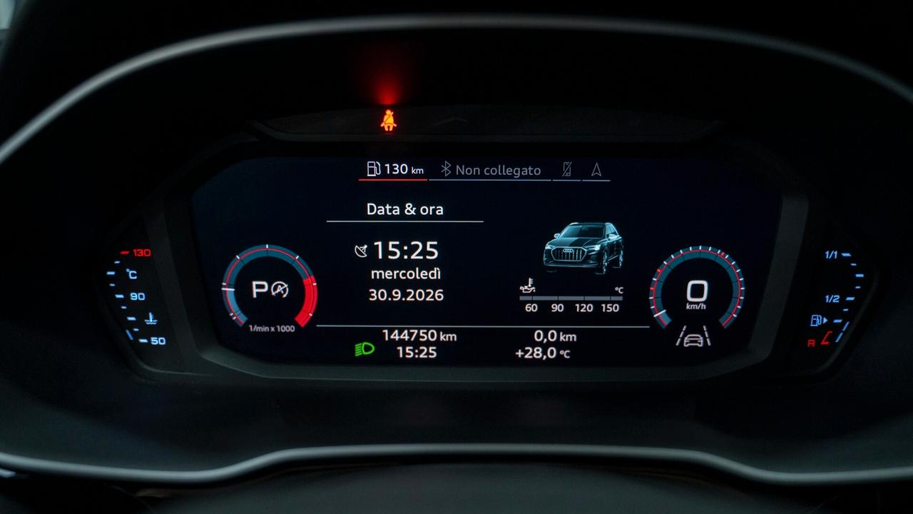 Audi Q3 35 2.0 TDI S TRONIC SPORT XENO NAVI FULL OPTIONAL