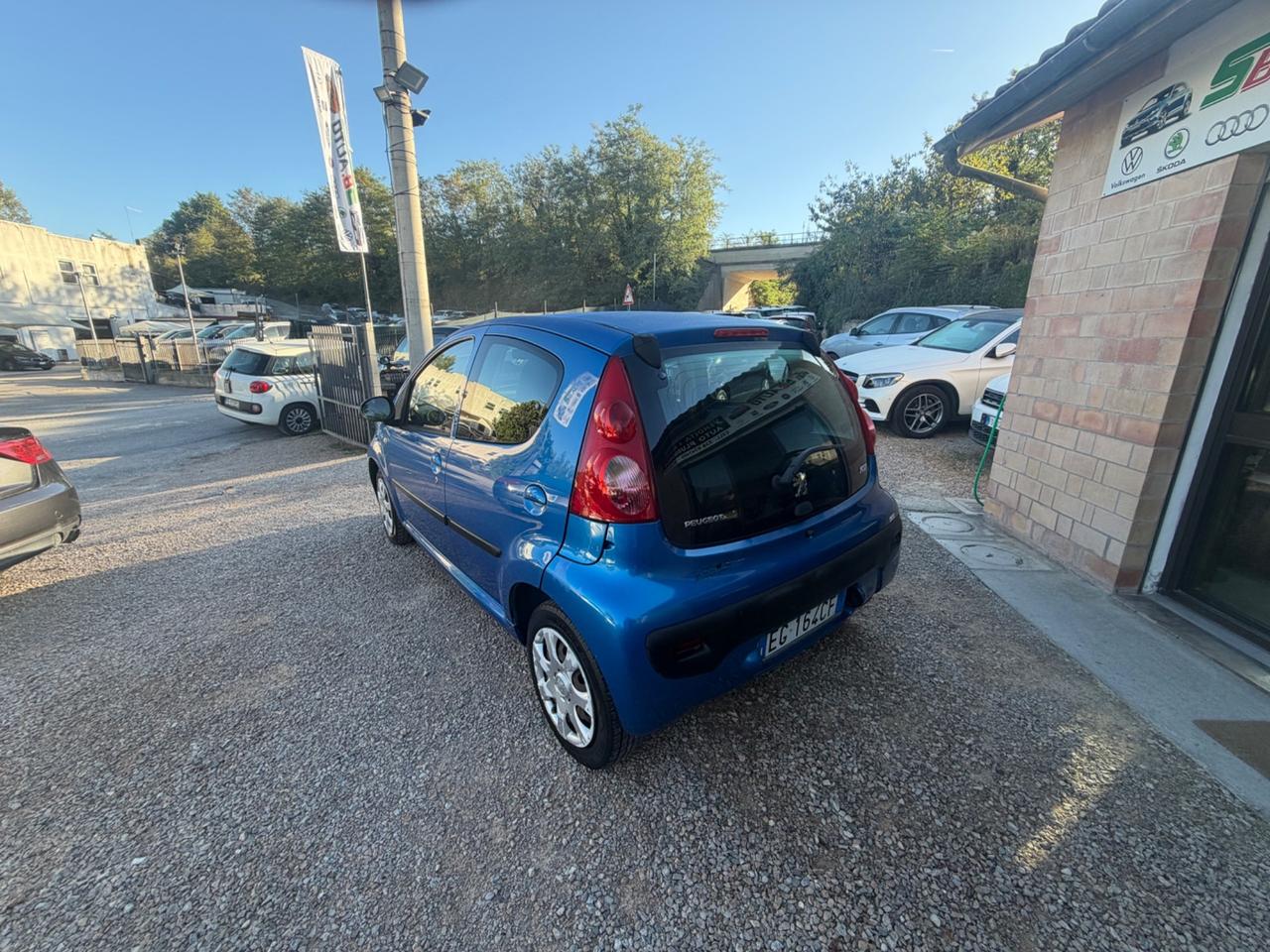Peugeot 107 1.0 68CV 5p. Desir