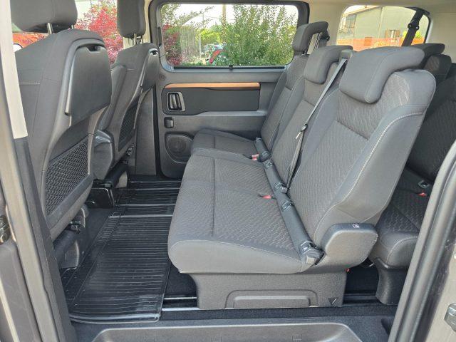 TOYOTA Proace 2.0D 180 CV Black Edition