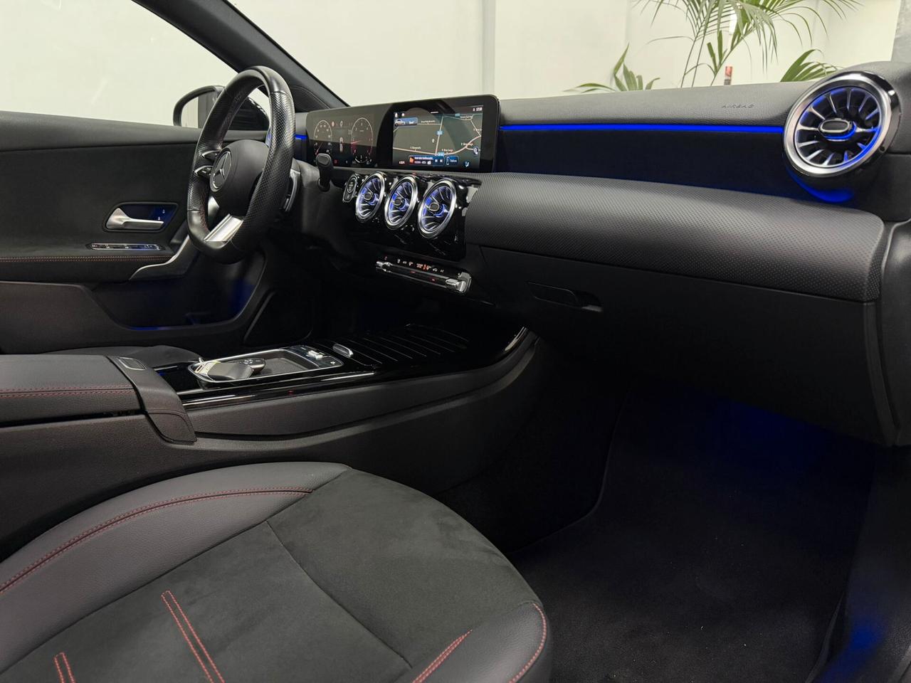 Mercedes-benz A 200 d Automatic AMG Line Premium Plus