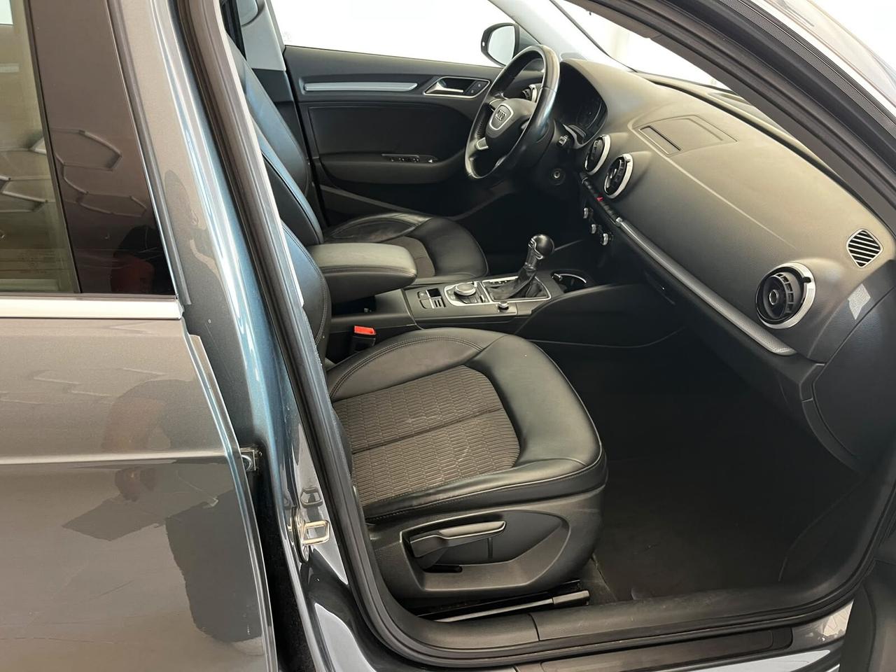 Audi A3 2.0 TDI 184 CV clean diesel quattro S tronic Attraction