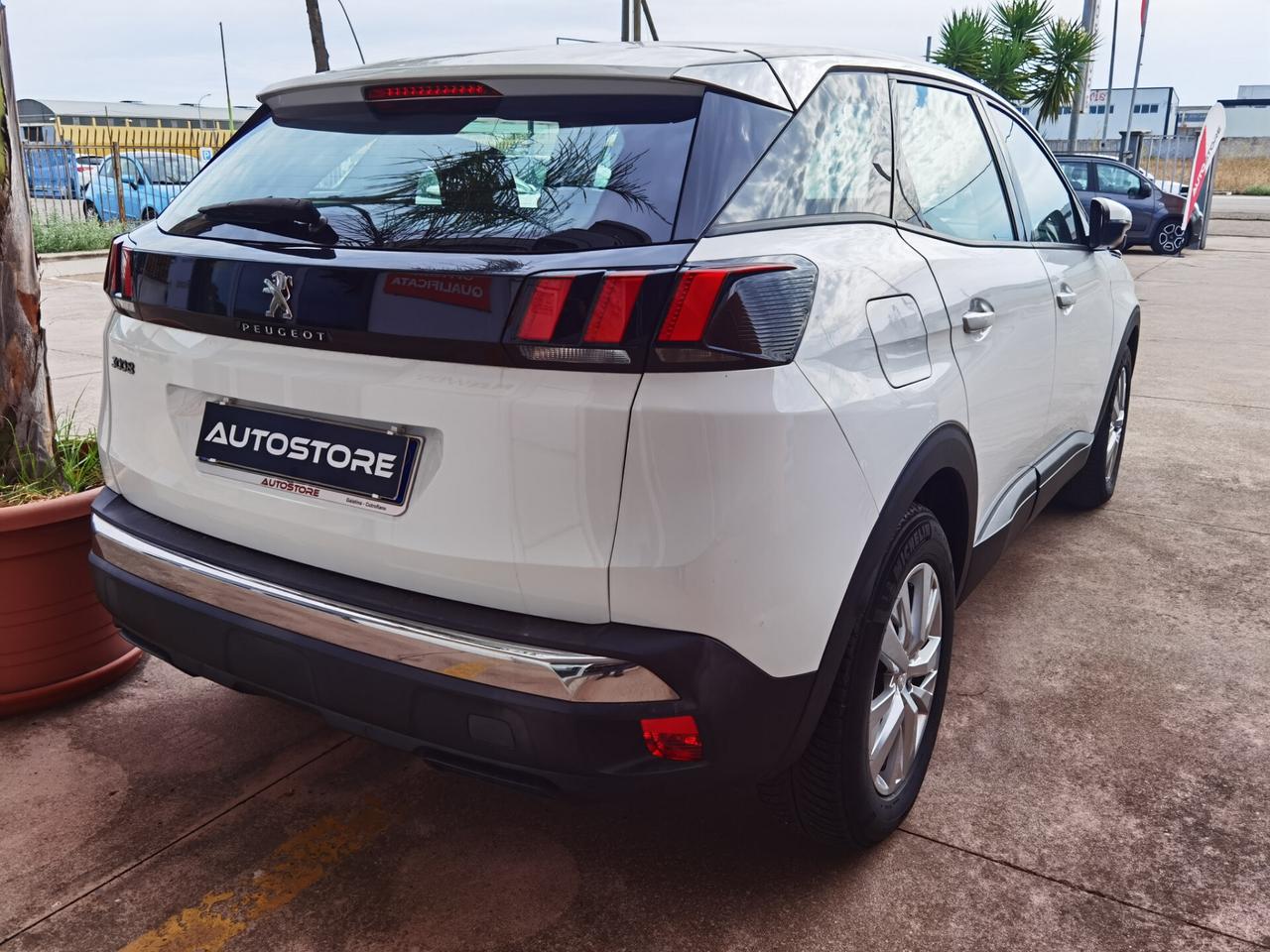 Peugeot 3008 BlueHDi 130 Business N1
