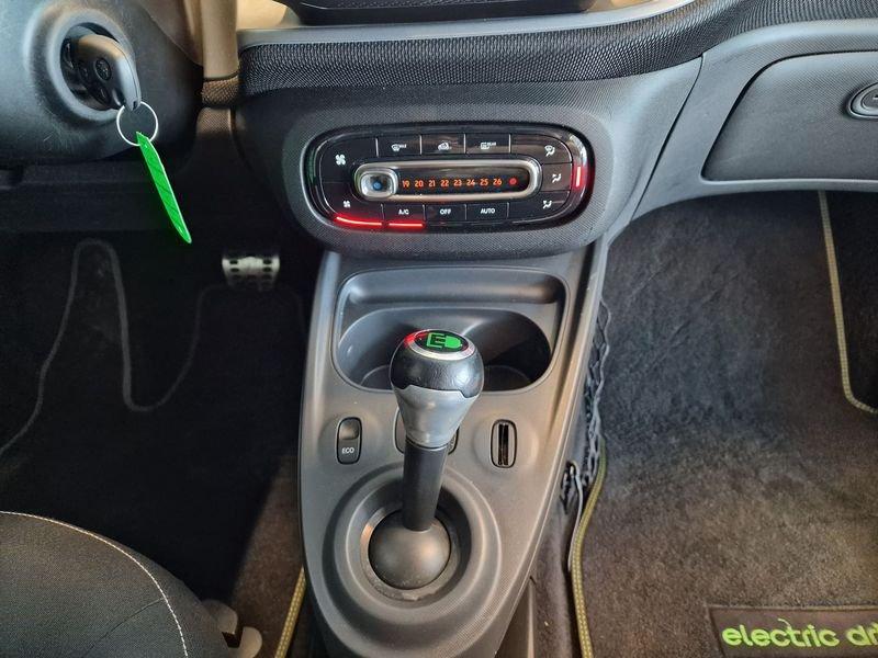 smart fortwo electric drive Greenflash Edition