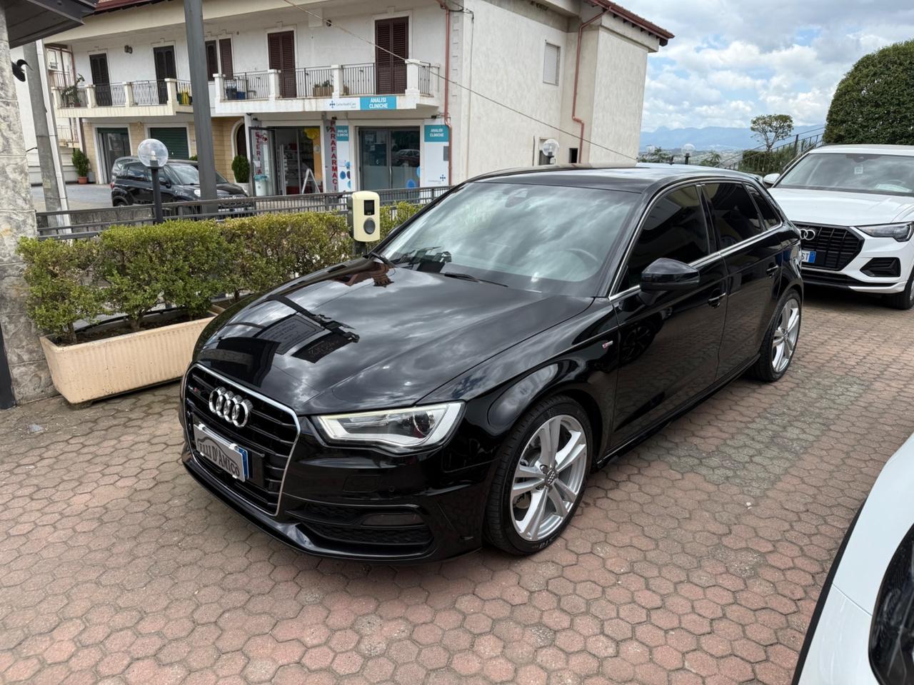 Audi A3 SPB 2.0 TDI 184 CV clean diesel Ambition