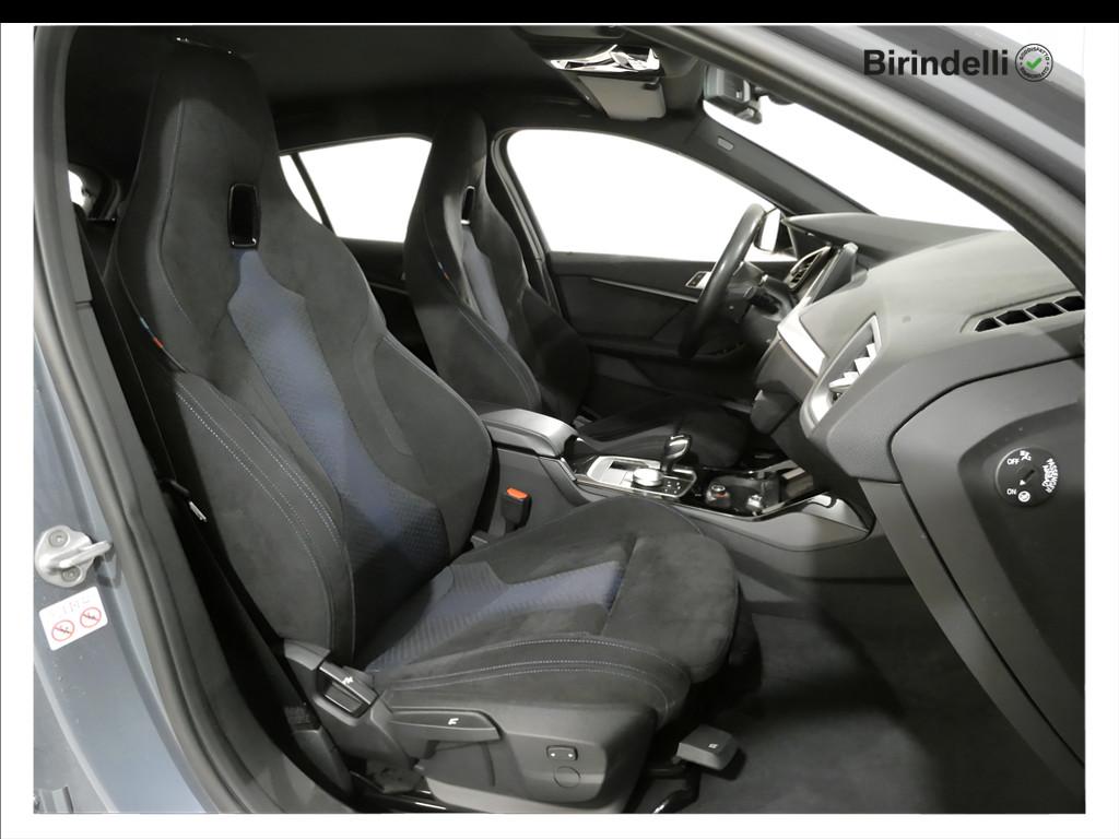BMW Serie 1 (F40) - 118d 5p. Msport
