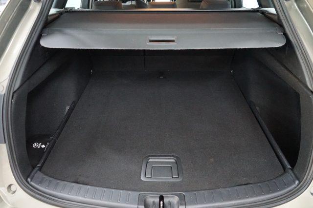 TOYOTA Corolla SW 1.8 Hybrid Business Certificata Ufficiale Unip.