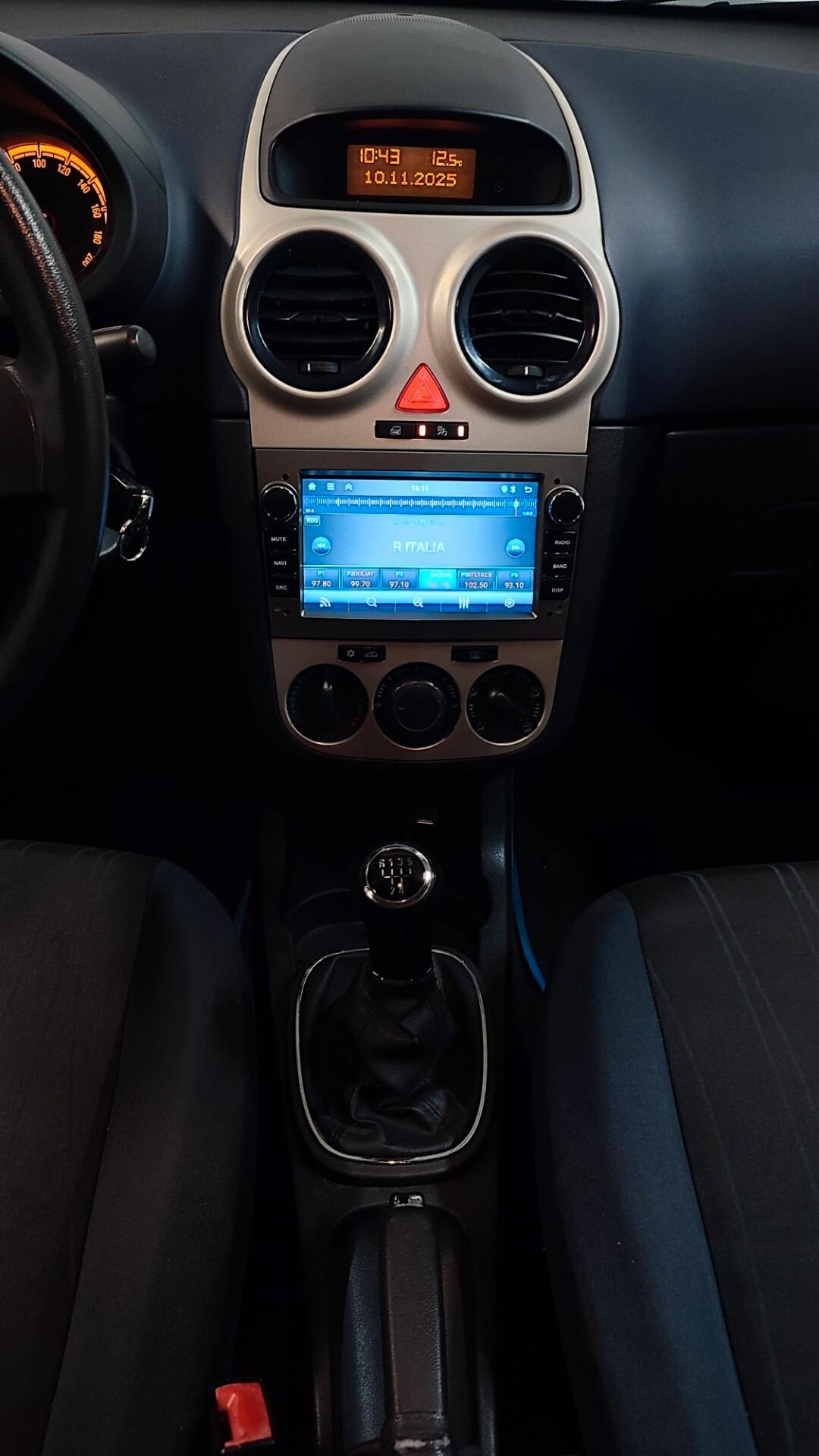 Opel Corsa 1.2 5 porte Cosmo