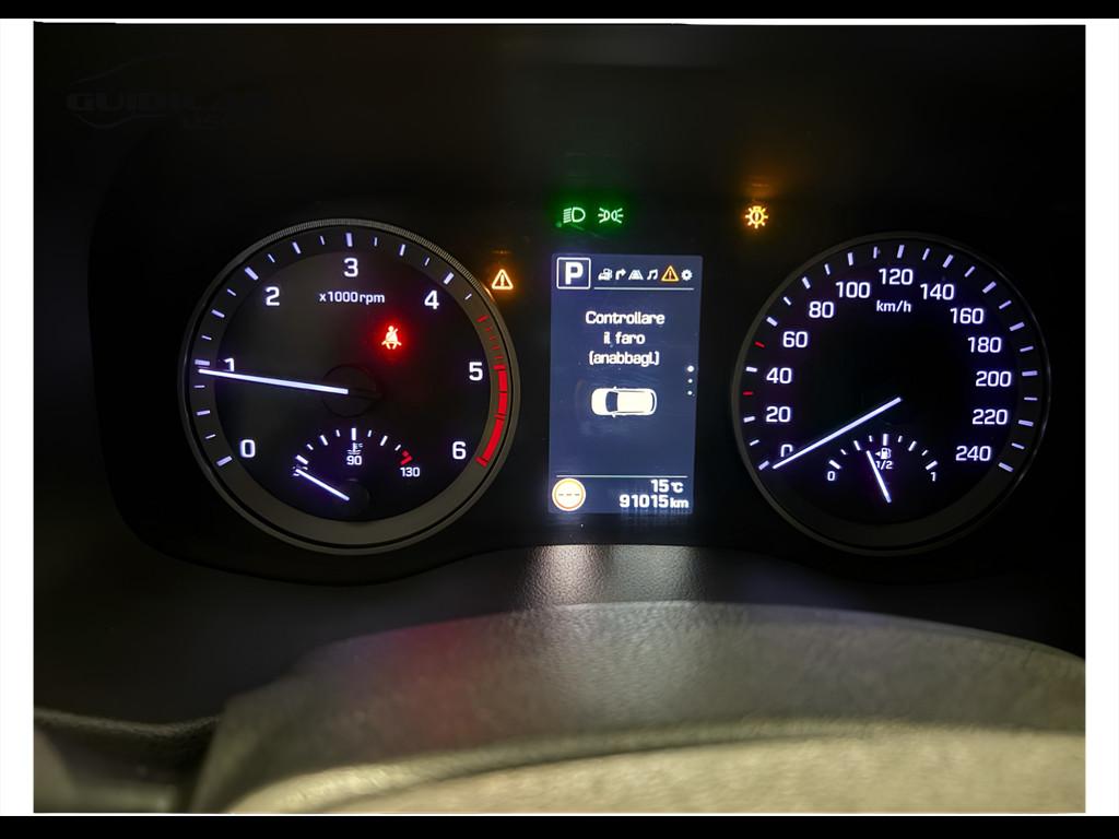 HYUNDAI Tucson II 2015 - Tucson 1.7 crdi Xpossible 2wd 141cv dct