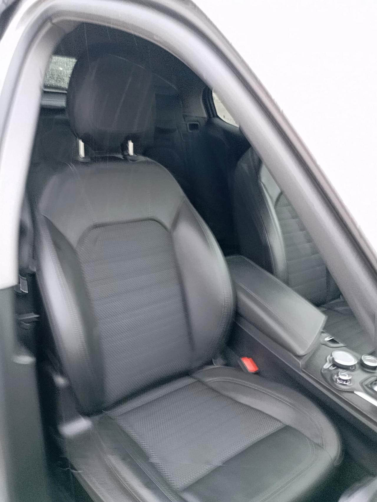 Alfa Romeo Stelvio Q4 2.2 Turbodiesel 210 cv automatico