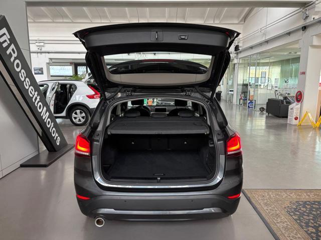 BMW X1 xDrive25e Adv. Plug-In 4x4