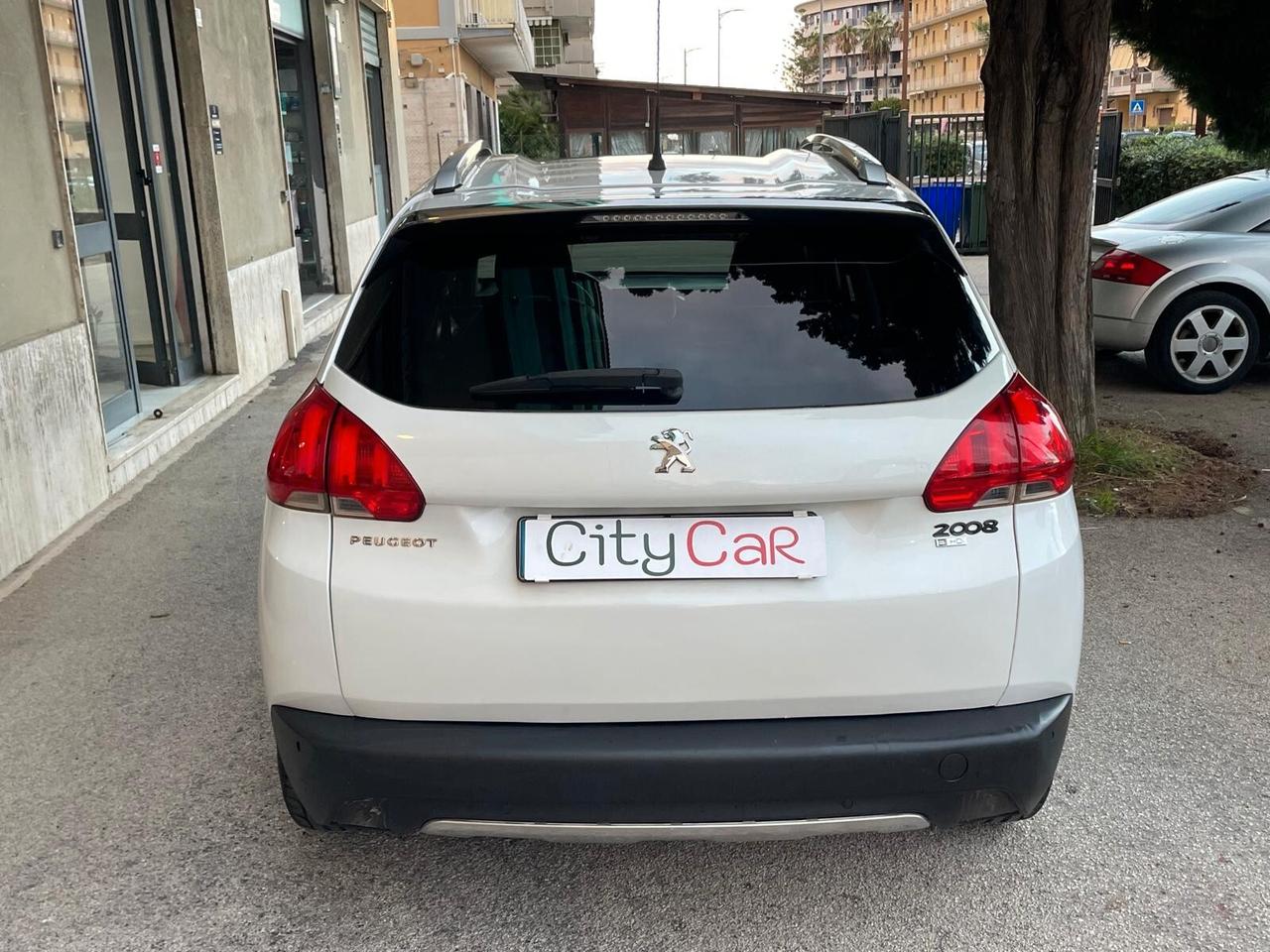 Peugeot 2008 1.6 e-HDi 92 CV Allure